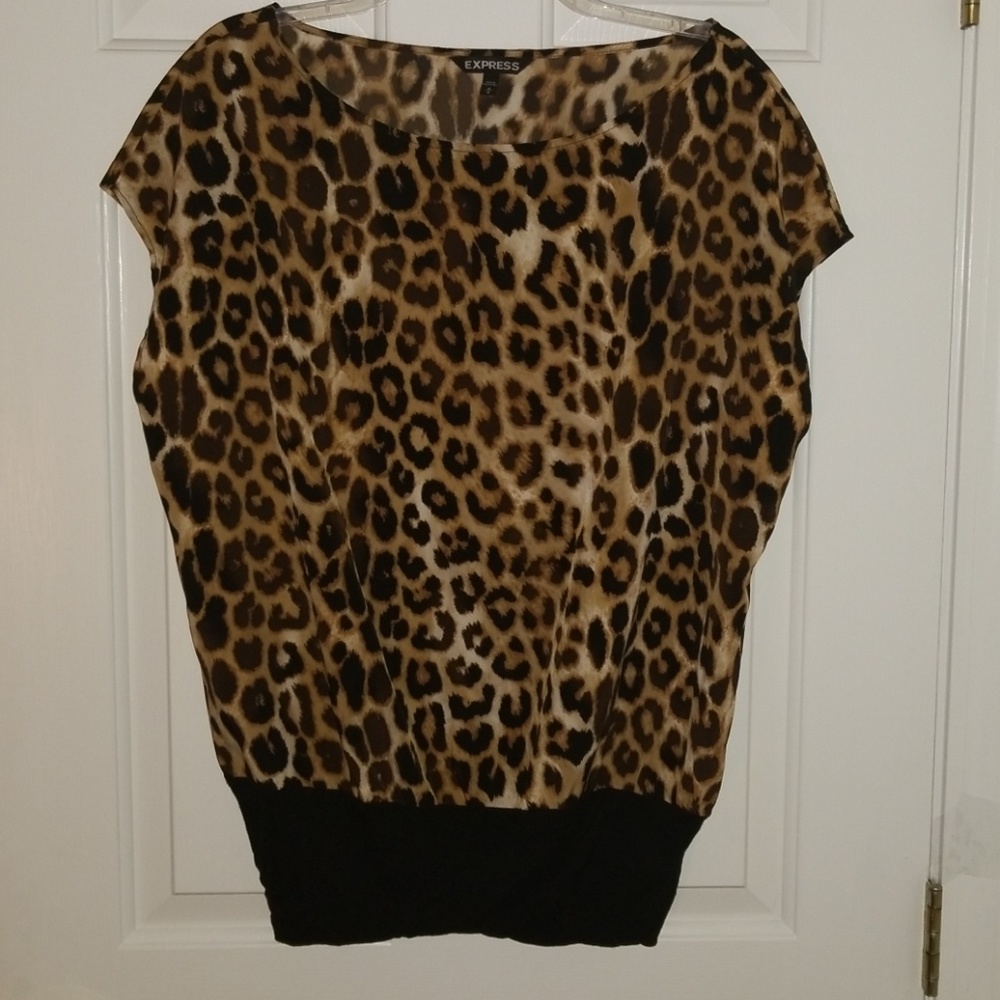 Very Nice Express Leopard Print Blouse Size Medium - Picture 1 of 3